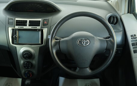 Toyota Vitz, 2010 год, 799 000 рублей, 12 фотография