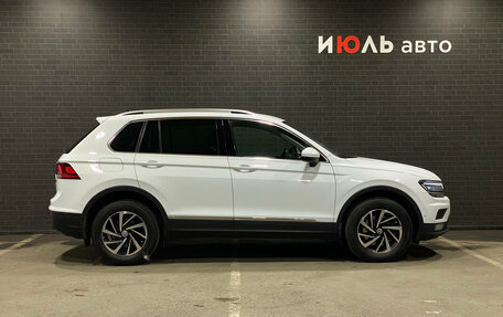 Volkswagen Tiguan II, 2019 год, 2 885 000 рублей, 4 фотография