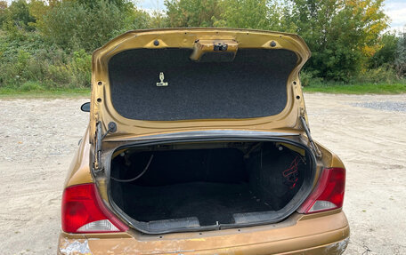Ford Focus IV, 2001 год, 280 000 рублей, 4 фотография