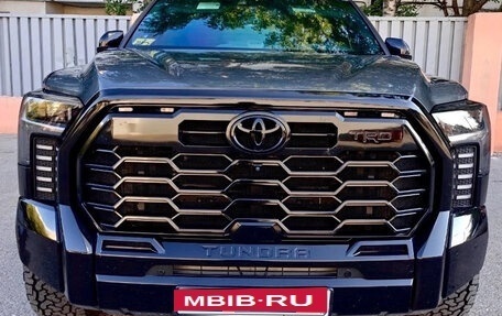 Toyota Tundra, 2022 год, 8 200 000 рублей, 1 фотография