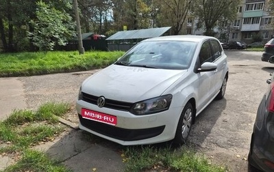 Volkswagen Polo VI (EU Market), 2013 год, 750 000 рублей, 1 фотография