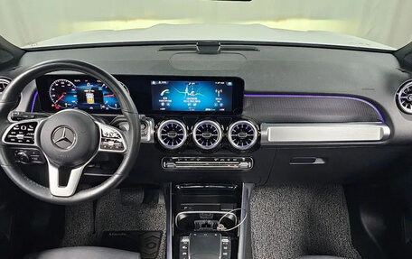 Mercedes-Benz GLB, 2022 год, 4 130 000 рублей, 6 фотография