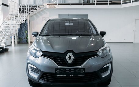 Renault Kaptur I рестайлинг, 2017 год, 1 320 000 рублей, 2 фотография