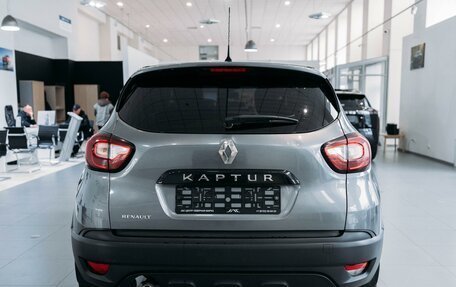 Renault Kaptur I рестайлинг, 2017 год, 1 320 000 рублей, 6 фотография