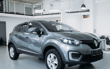 Renault Kaptur I рестайлинг, 2017 год, 1 320 000 рублей, 3 фотография