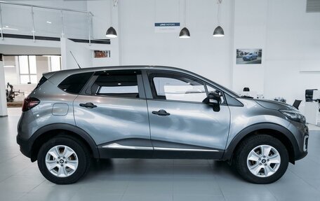 Renault Kaptur I рестайлинг, 2017 год, 1 320 000 рублей, 4 фотография