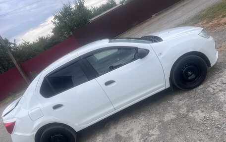 Renault Logan II, 2018 год, 355 000 рублей, 8 фотография