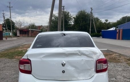 Renault Logan II, 2018 год, 355 000 рублей, 11 фотография