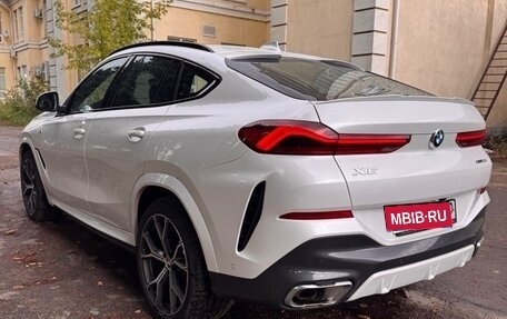 BMW X6, 2022 год, 9 000 000 рублей, 3 фотография