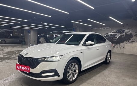 Skoda Octavia IV, 2021 год, 2 800 000 рублей, 2 фотография