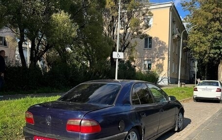 Opel Omega B, 1996 год, 68 000 рублей, 2 фотография