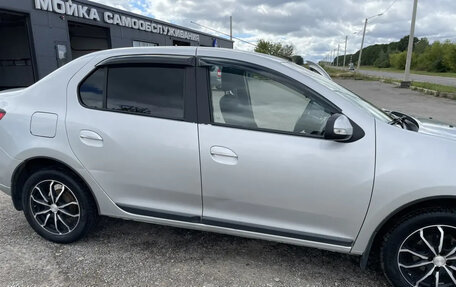 Renault Logan II, 2016 год, 800 000 рублей, 2 фотография