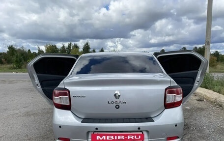 Renault Logan II, 2016 год, 800 000 рублей, 6 фотография