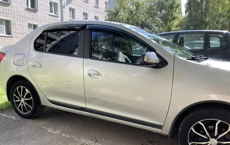 Renault Logan II, 2016 год, 800 000 рублей, 8 фотография