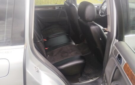 Volkswagen Touareg III, 2008 год, 860 000 рублей, 17 фотография