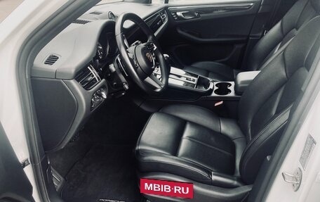 Porsche Macan I рестайлинг, 2024 год, 8 199 000 рублей, 16 фотография