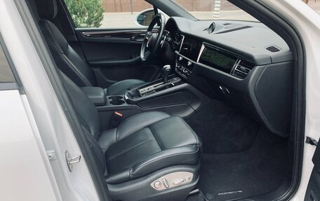 Porsche Macan I рестайлинг, 2024 год, 8 199 000 рублей, 25 фотография