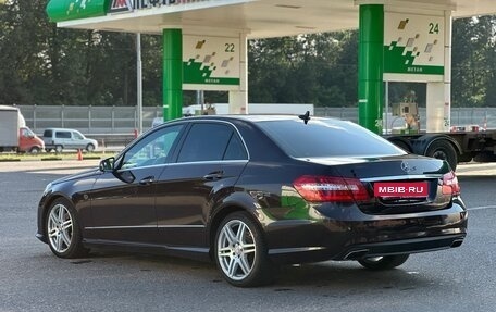Mercedes-Benz E-Класс, 2011 год, 1 800 000 рублей, 7 фотография