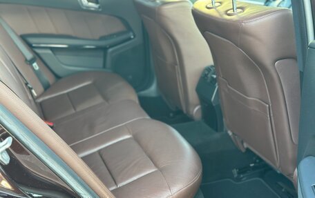 Mercedes-Benz E-Класс, 2011 год, 1 800 000 рублей, 15 фотография