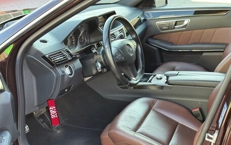 Mercedes-Benz E-Класс, 2011 год, 1 800 000 рублей, 17 фотография