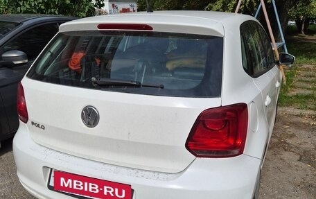 Volkswagen Polo VI (EU Market), 2013 год, 750 000 рублей, 3 фотография