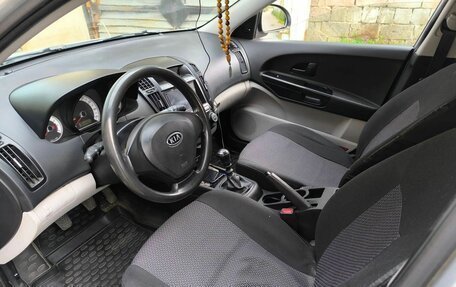 KIA cee'd I рестайлинг, 2009 год, 605 000 рублей, 12 фотография