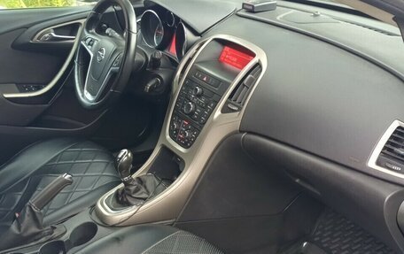 Opel Astra J, 2012 год, 550 000 рублей, 9 фотография