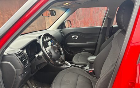 KIA Soul II рестайлинг, 2017 год, 1 300 000 рублей, 15 фотография