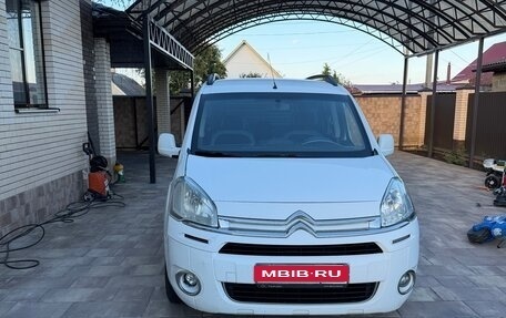 Citroen Berlingo II рестайлинг, 2015 год, 900 000 рублей, 1 фотография