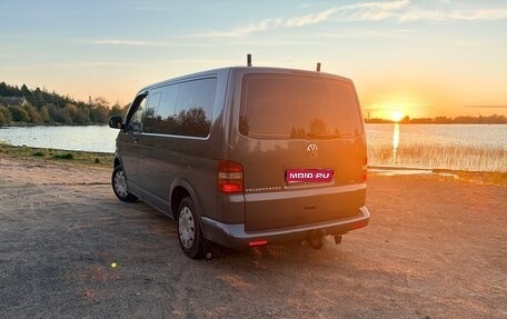 Volkswagen Transporter T5 рестайлинг, 2006 год, 1 280 000 рублей, 1 фотография