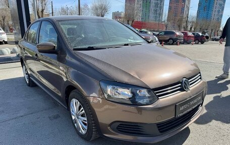 Volkswagen Polo VI (EU Market), 2015 год, 1 050 000 рублей, 2 фотография