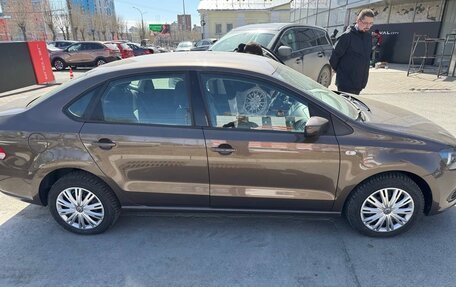 Volkswagen Polo VI (EU Market), 2015 год, 1 050 000 рублей, 6 фотография