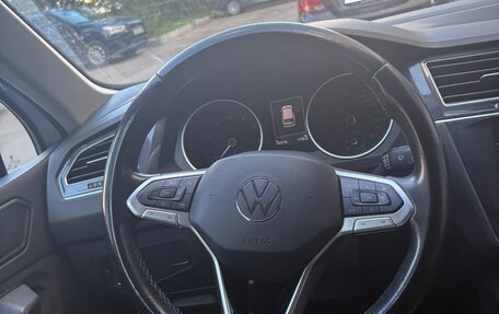 Volkswagen Tiguan II, 2021 год, 2 450 000 рублей, 8 фотография