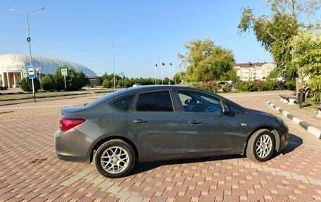 Opel Astra J, 2014 год, 655 000 рублей, 4 фотография