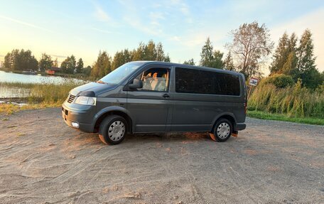 Volkswagen Transporter T5 рестайлинг, 2006 год, 1 280 000 рублей, 6 фотография