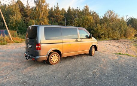 Volkswagen Transporter T5 рестайлинг, 2006 год, 1 280 000 рублей, 4 фотография
