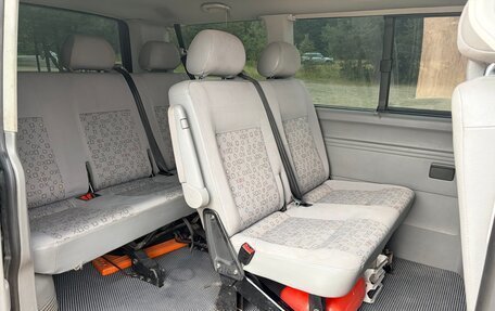 Volkswagen Transporter T5 рестайлинг, 2006 год, 1 280 000 рублей, 9 фотография