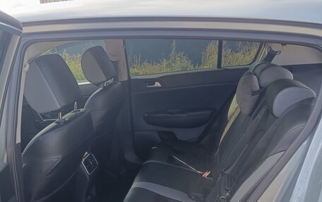 KIA Sportage IV рестайлинг, 2019 год, 2 200 000 рублей, 6 фотография