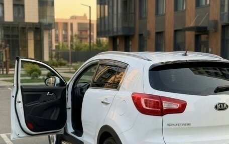 KIA Sportage III, 2011 год, 1 350 000 рублей, 4 фотография
