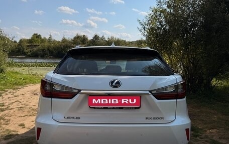 Lexus RX IV рестайлинг, 2017 год, 3 500 000 рублей, 4 фотография