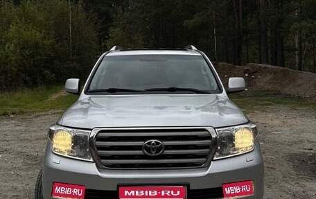 Toyota Land Cruiser 200, 2011 год, 3 500 000 рублей, 1 фотография