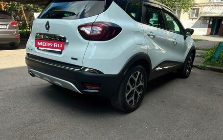Renault Kaptur I рестайлинг, 2016 год, 1 400 000 рублей, 4 фотография