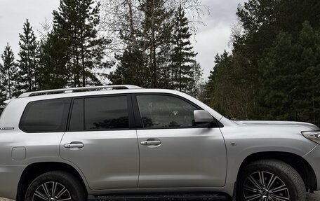 Toyota Land Cruiser 200, 2011 год, 3 500 000 рублей, 4 фотография