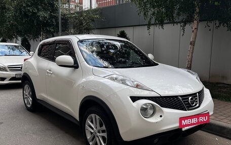 Nissan Juke II, 2011 год, 780 000 рублей, 4 фотография