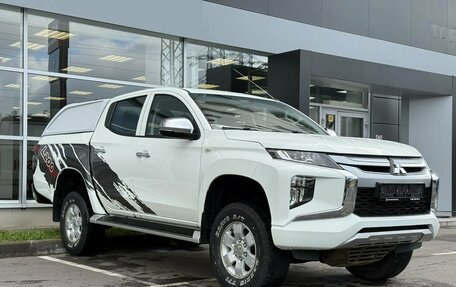 Mitsubishi L200 IV рестайлинг, 2022 год, 3 950 000 рублей, 1 фотография