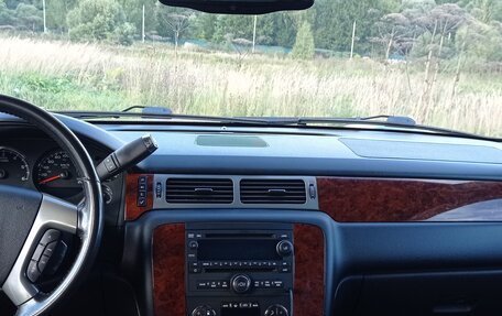 Chevrolet Tahoe III, 2013 год, 2 200 000 рублей, 9 фотография
