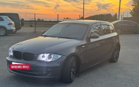 BMW 1 серия, 2009 год, 770 000 рублей, 3 фотография