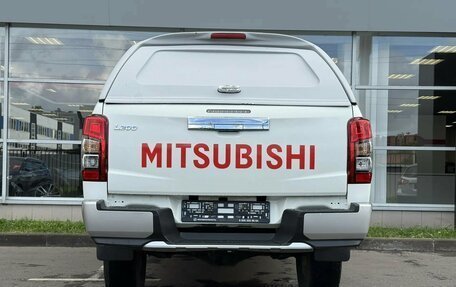 Mitsubishi L200 IV рестайлинг, 2022 год, 3 950 000 рублей, 5 фотография