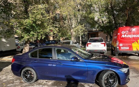 BMW 3 серия, 2018 год, 2 400 000 рублей, 4 фотография