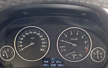 BMW 3 серия, 2018 год, 2 400 000 рублей, 10 фотография